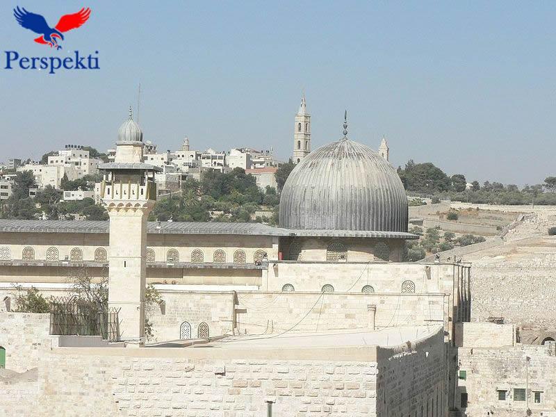 Mesjid Al Aksa, xhami n Jerusalem, xhamia ku fali Muhammedi si imam namaz s bashku me profett tjer.