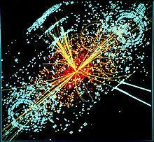 Nj ngjarje e simuluar n nj nga detektort CMS t Prplassi i Madh i Hadroneve, tregon shfaqjen e bozonit Higgs.