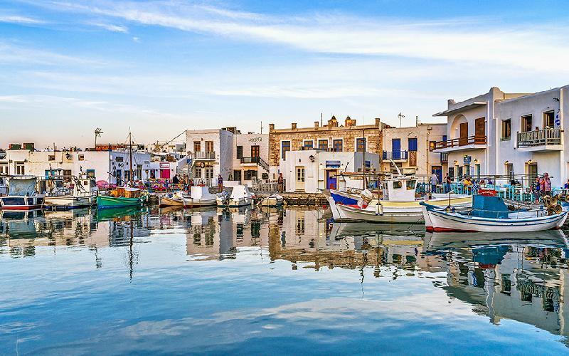 Paros, Greqi