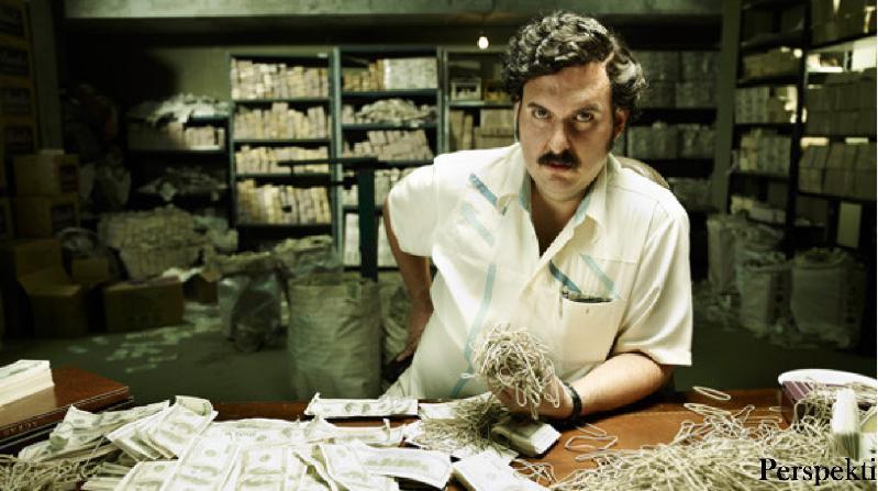 Pablo Escobar shpenzonte 2500 dollar n muaj vetm pr lasstiqe pr t lidhur parat.
