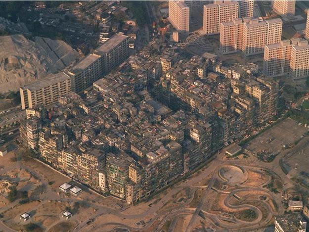 Kowloon-Walled-City, qyteti me popullsin m t dendur n bot
